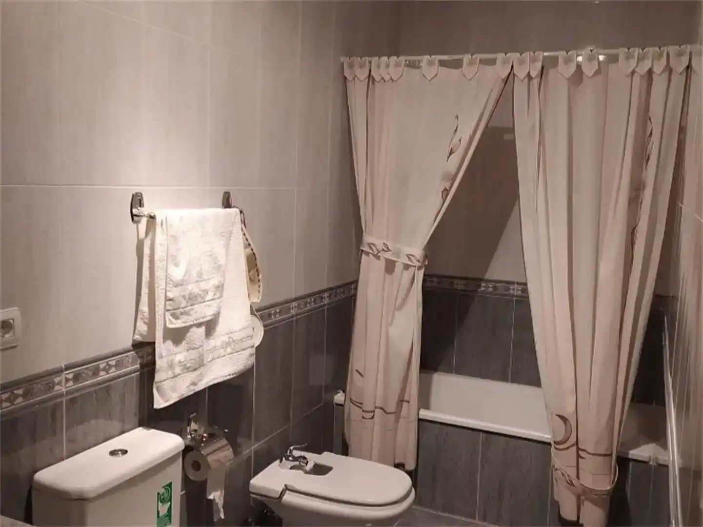 Baño de Piso en venta en Montánchez con Amueblado