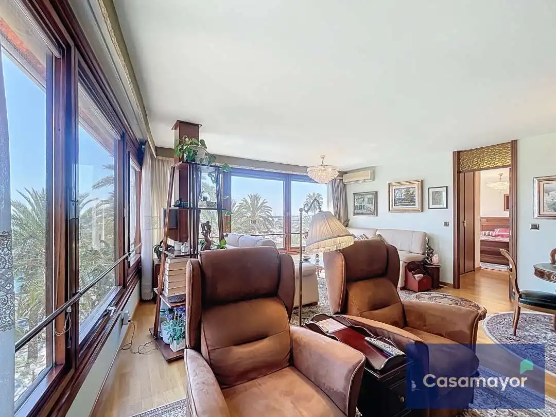 Sala de estar de Piso en venta en Alicante / Alacant con Aire acondicionado y Calefacción