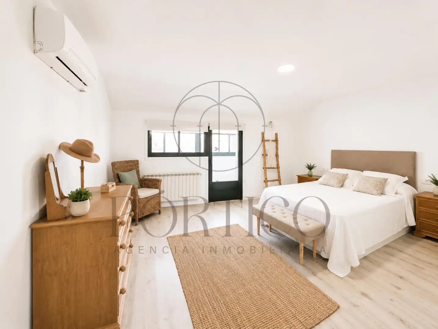 Bedroom of Attic for sale in Tui  with Air Conditioner, Heating and Balcony
