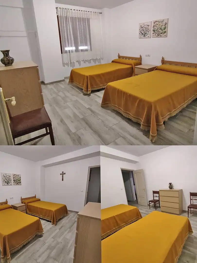Bedroom of Detached homes for sale in Cuevas Bajas  with Air Conditioner, Terrace and Furnished