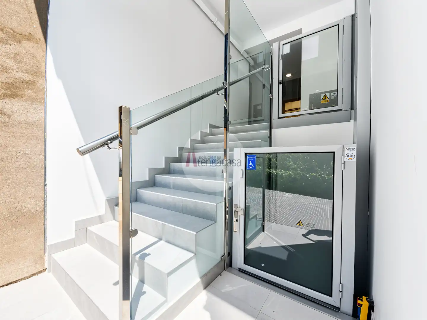 Piso en venta en Madrid con Calefacción, Parquet y Terraza