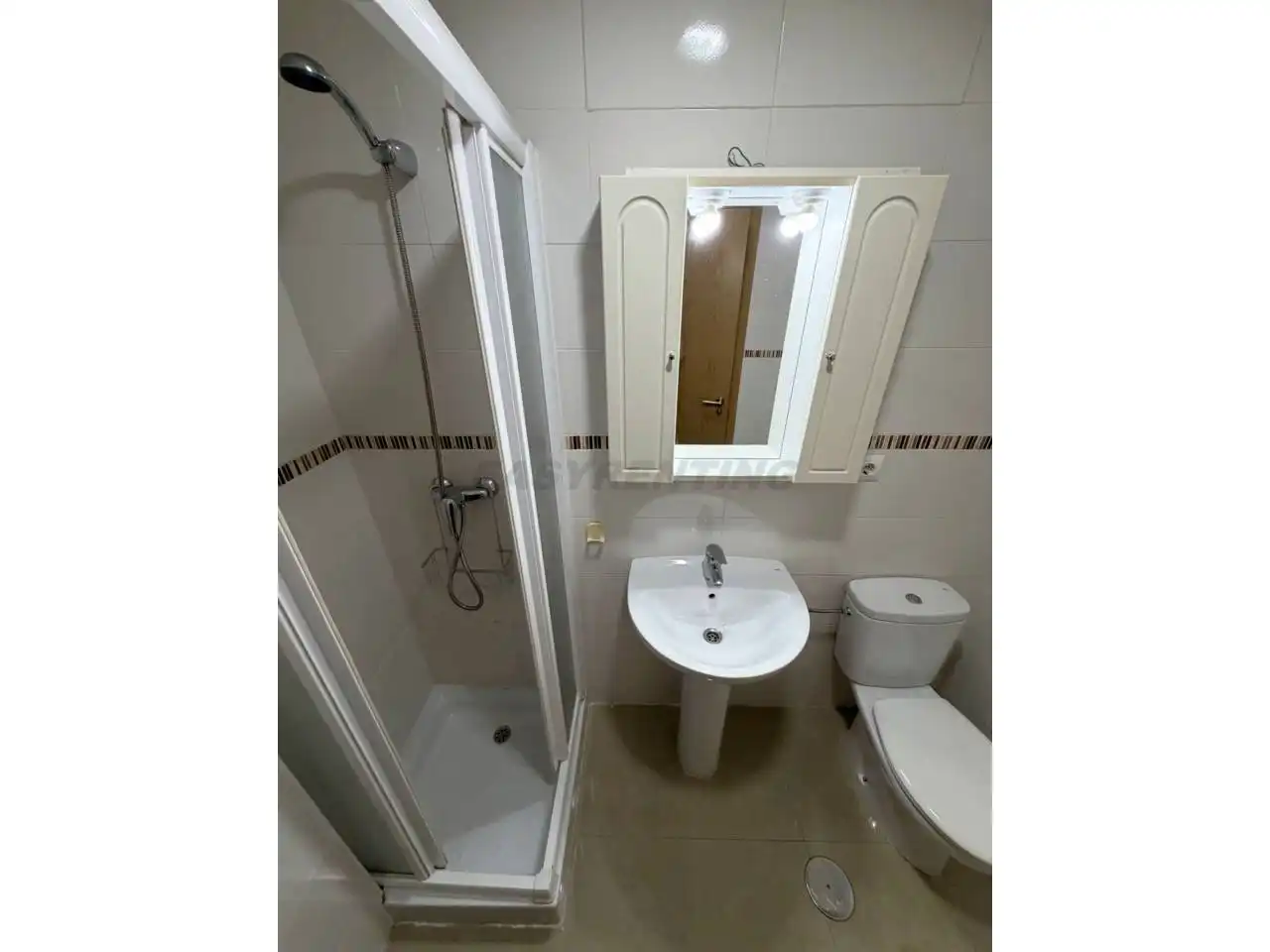 Bathroom of Flat for rent in Huerta Fava - Santiago
