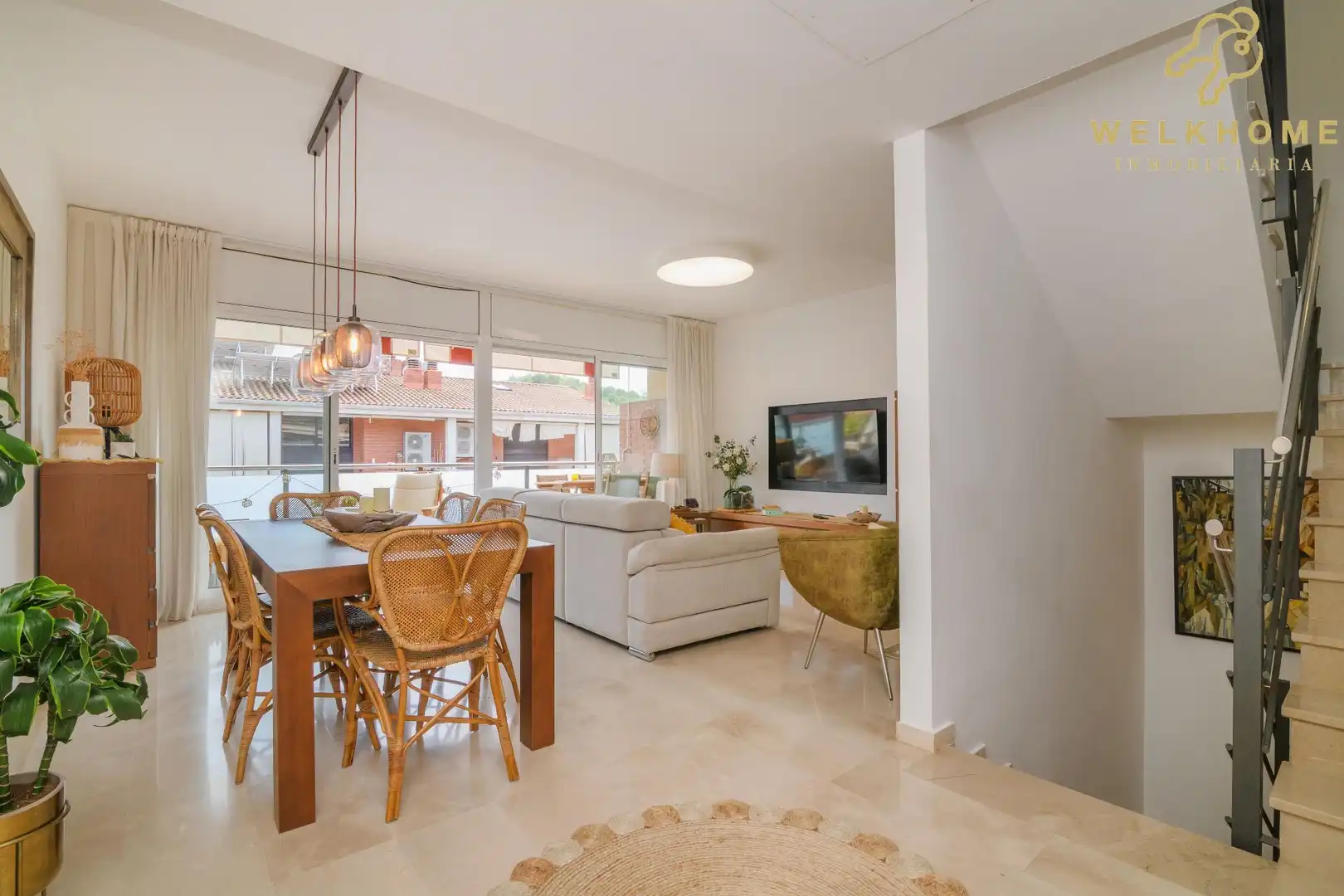 Wohnzimmer von Maisonette zum Verkauf in Bòbiles