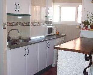 Kitchen of Apartment to rent in  Almería Capital