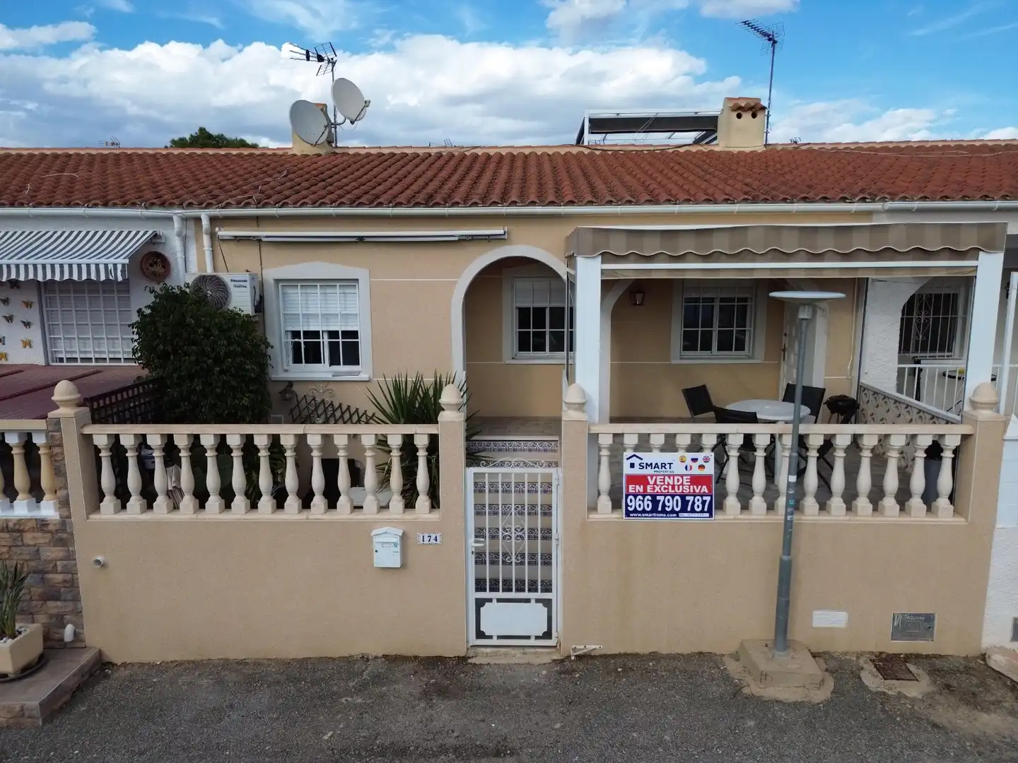 Casa aparellada en venda a San Fulgencio