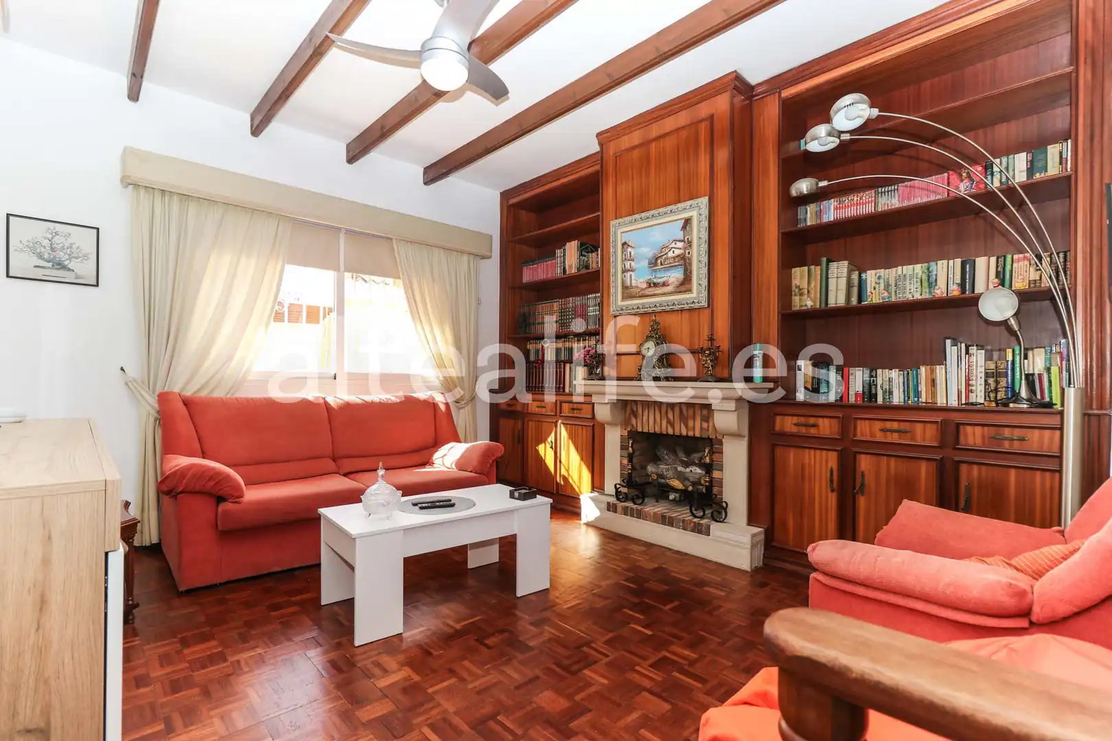 Living room of Houses for sale in L'Alfàs del Pi  with Air Conditioner, Heating and Private garden