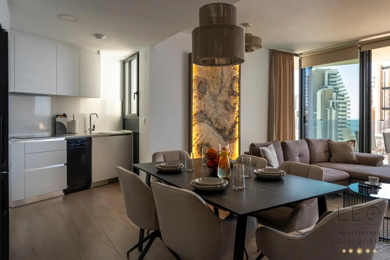Apartamento con terraza en venta en Playa de Poniente, imagen 2