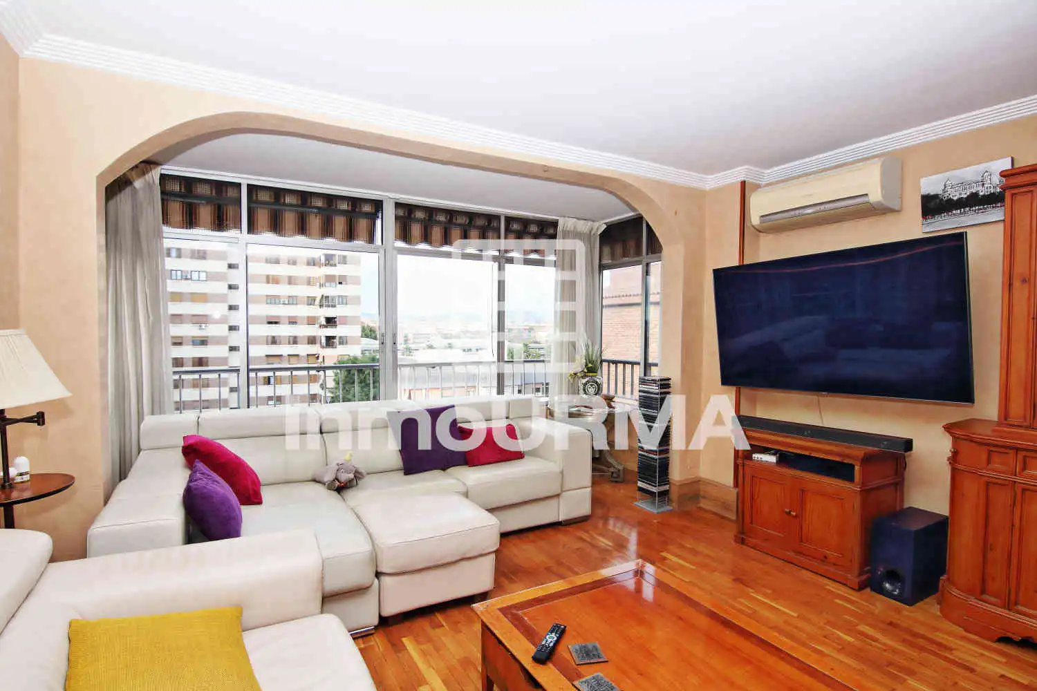 Sala d'estar de Àtic en venda en Alicante / Alacant amb Aire condicionat, Calefacció i Parquet