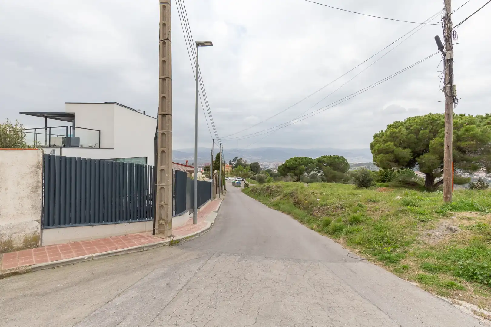 Vista exterior de Residencial en venta en Esplugues de Llobregat