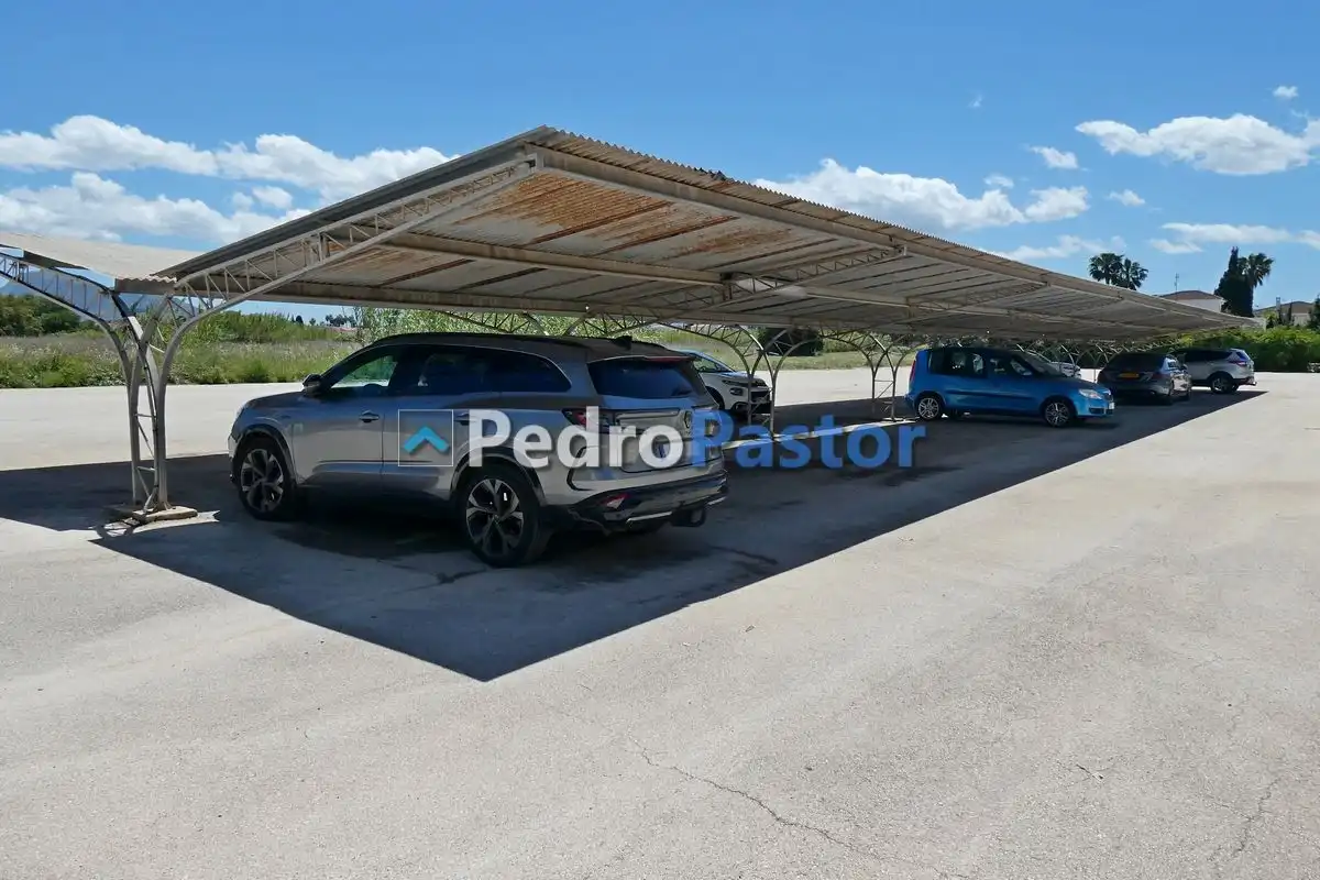 Parking de Apartamento en venta en Dénia con Aire acondicionado, Calefacción y Jardín privado