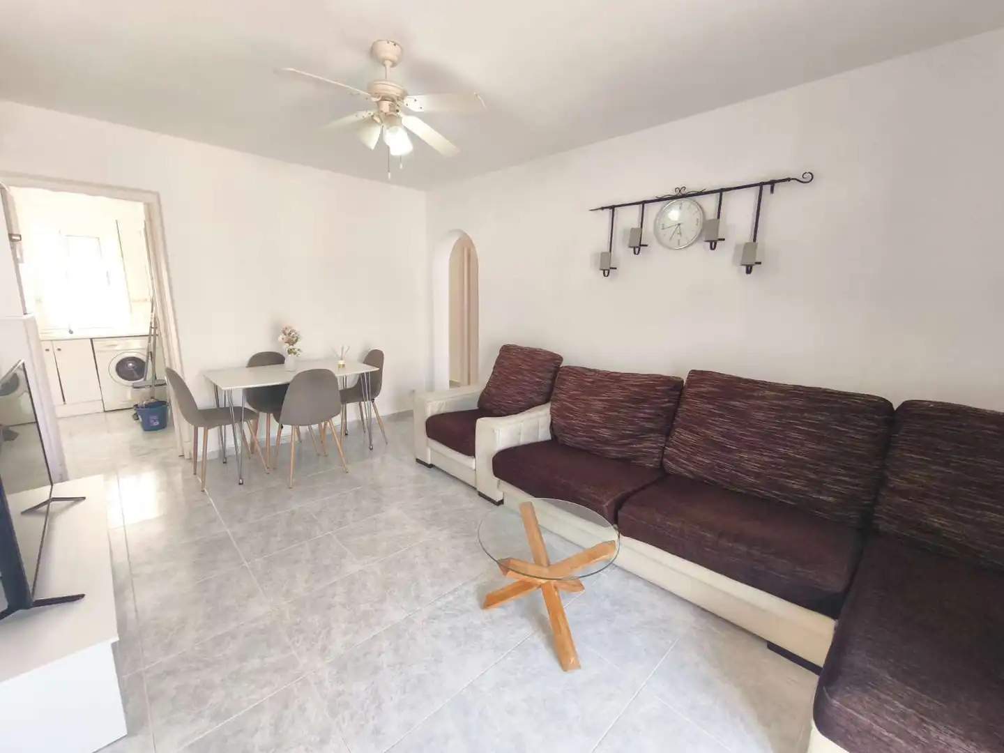 Wohnzimmer von Wohnungen zum Verkauf in Orihuela mit Klimaanlage, Heizung und Terrasse