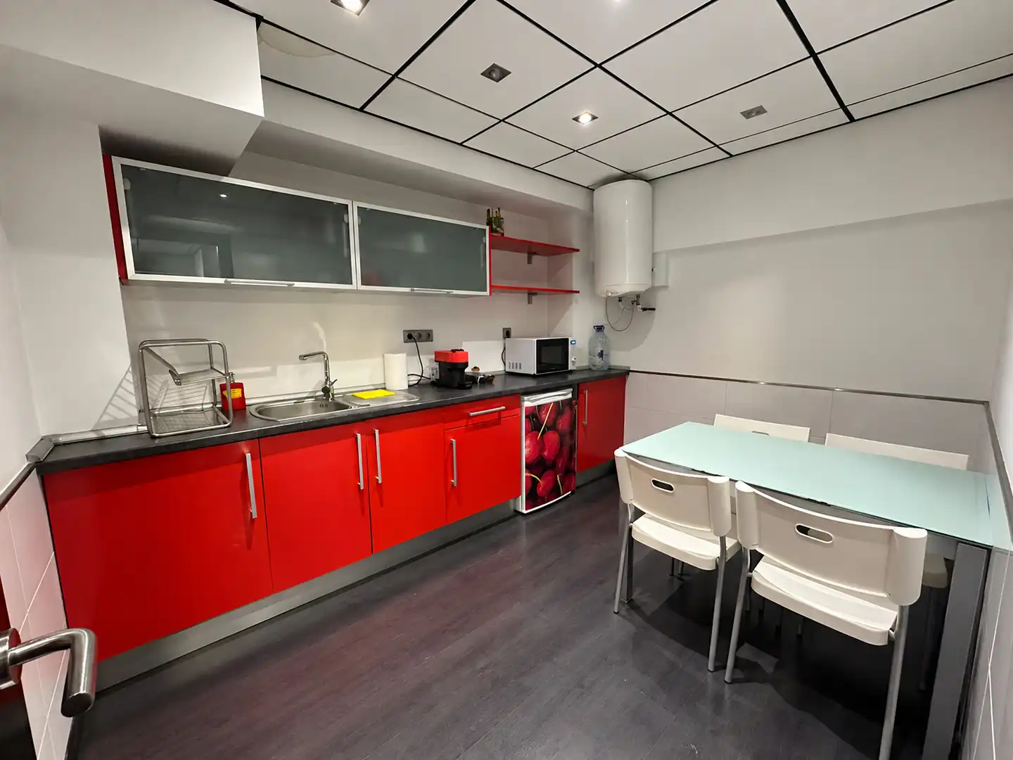 Business premises for sale in Calle Módena 36, imagen 32