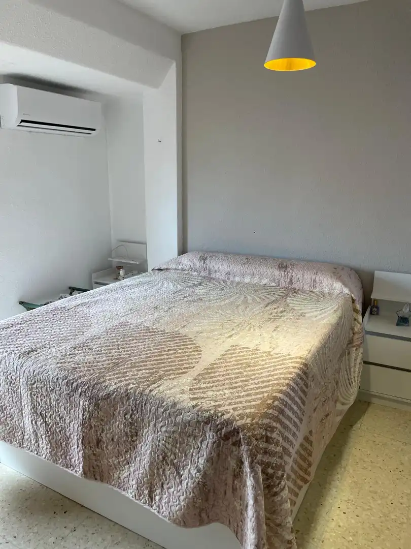 Bedroom of Apartments for sale in Benidorm  with Air Conditioner, Terrace and Furnished