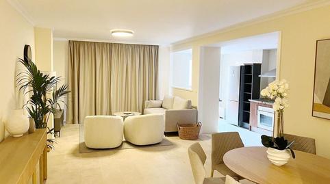 Foto 5 de Apartament en venda a Elviria, Málaga