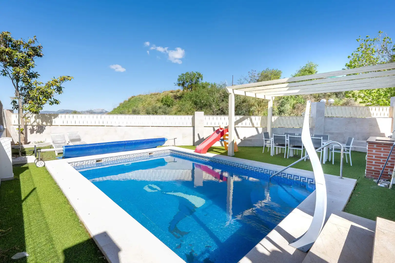 Piscina de Casa o xalet en venda en Ronda amb Aire condicionat, Calefacció i Jardí privat