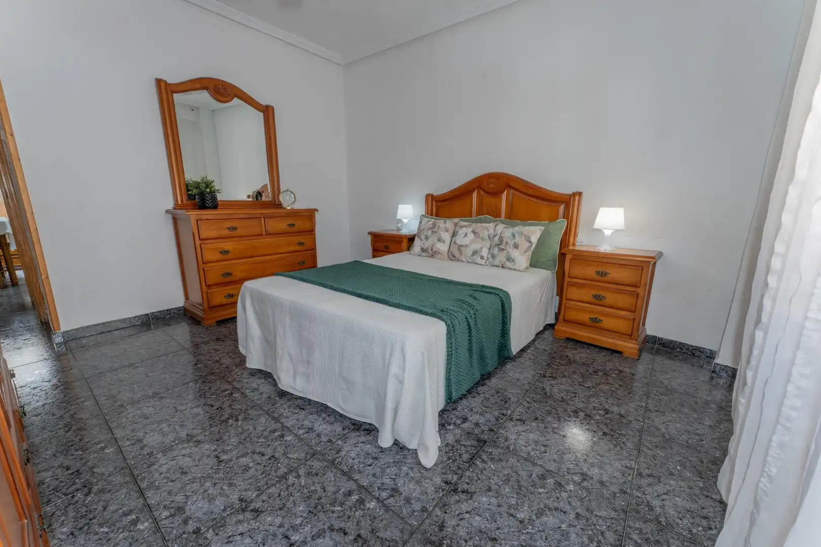 Habitación de Piso en venta en Elche / Elx con Amueblado