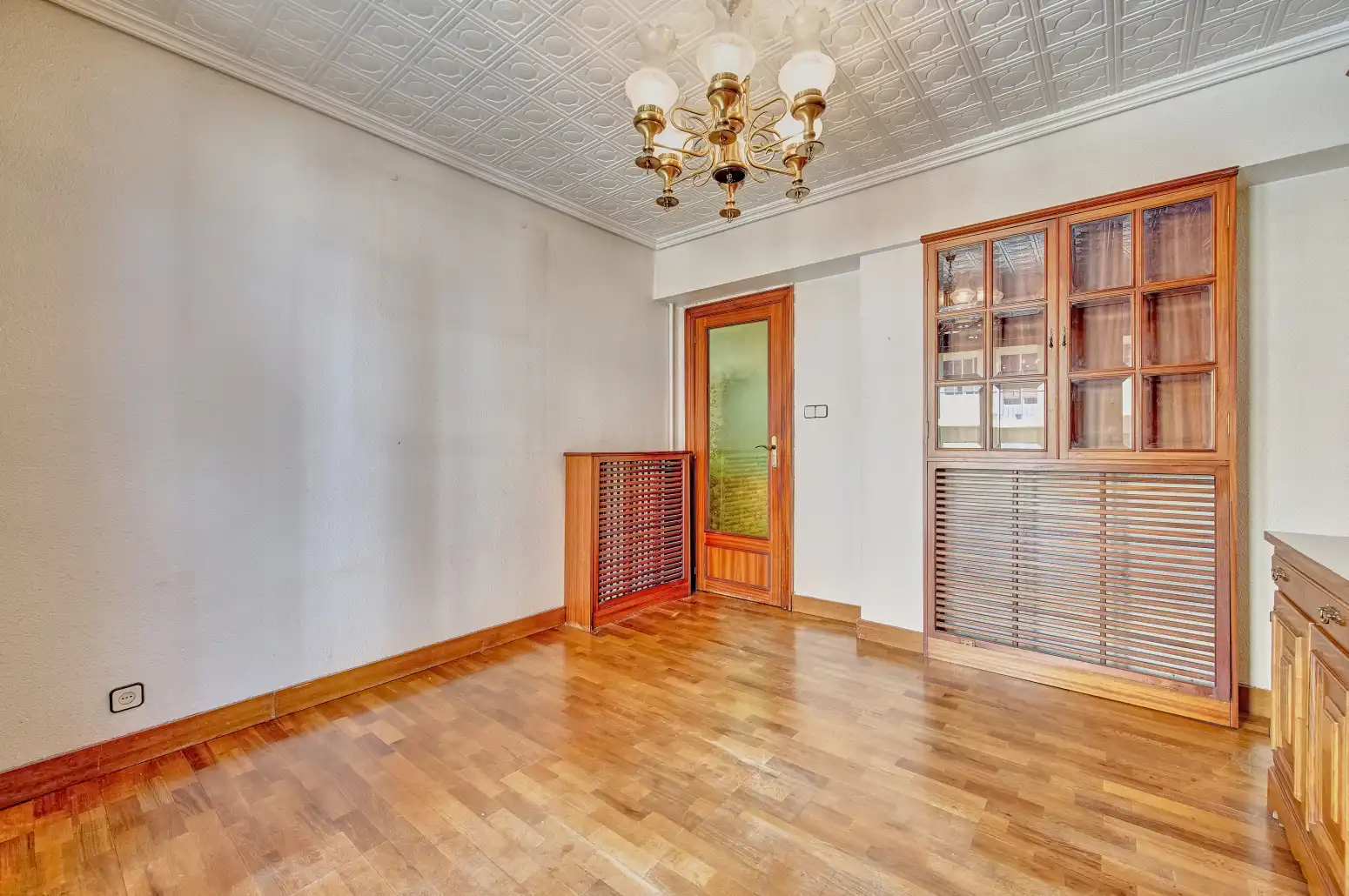 Piso en venta en  Pamplona / Iruña con Calefacción, Terraza y Balcón