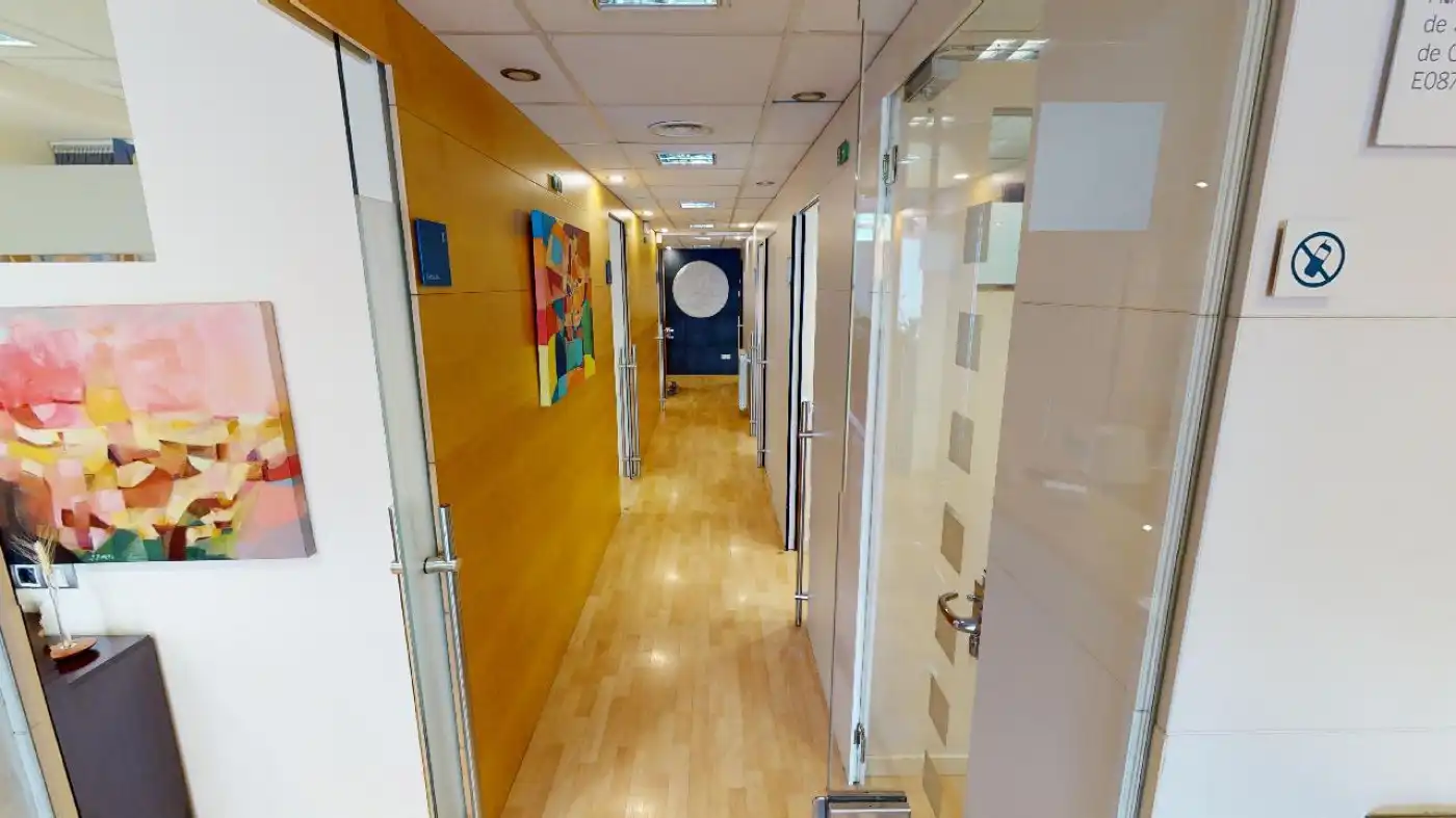 Commercial properties for sale in Sant Cugat del Vallès  with Air Conditioner and Furnished