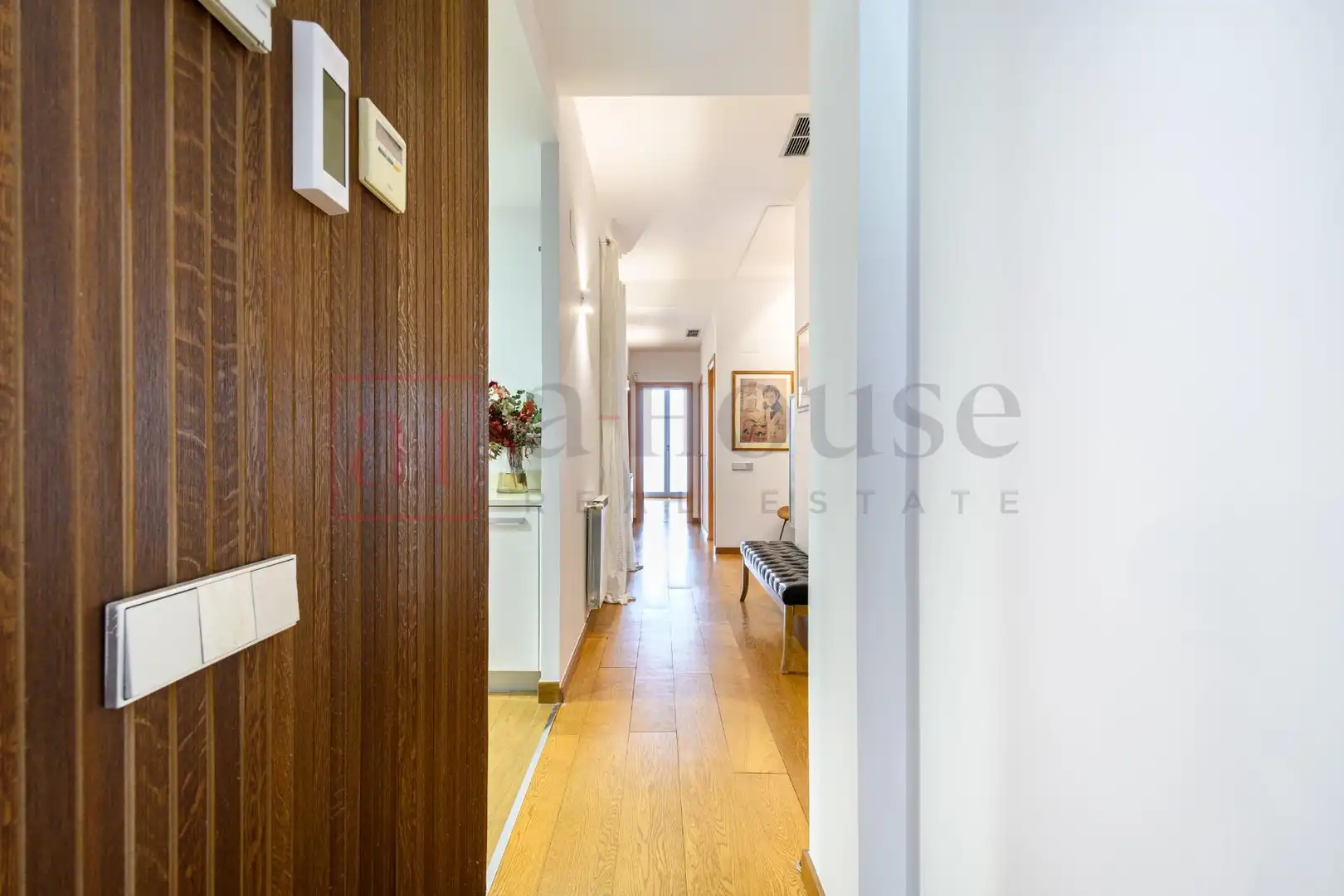 Piso con terraza en venta en Carrer de Girona, imagen 30