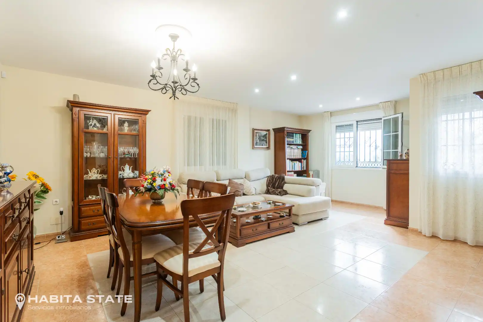 Sala de estar de Casa o chalet en venta en Pechina con Aire acondicionado, Calefacción y Jardín privado