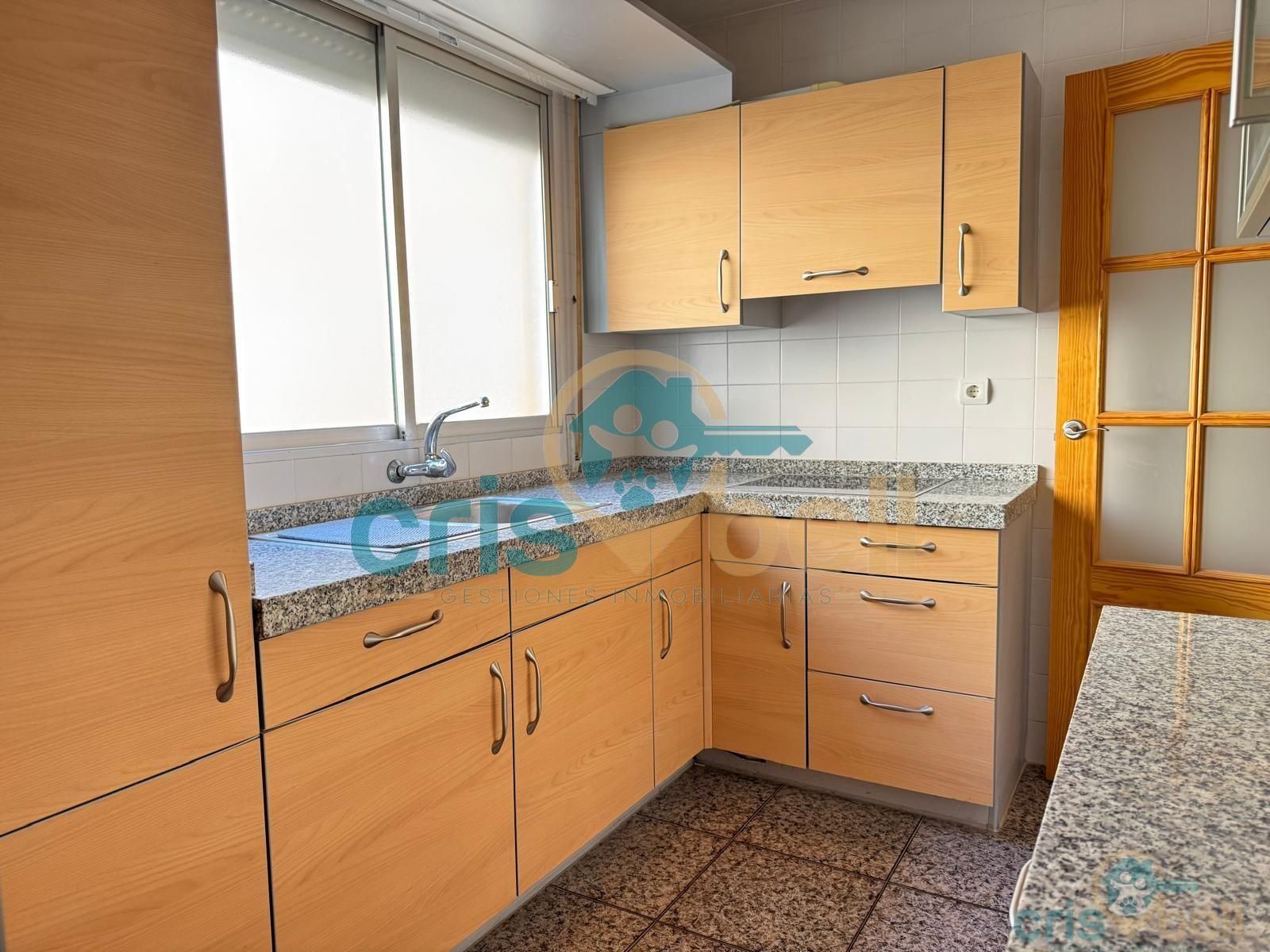 Piso en venta en Calle Rey Carlos III, Casco Antiguo