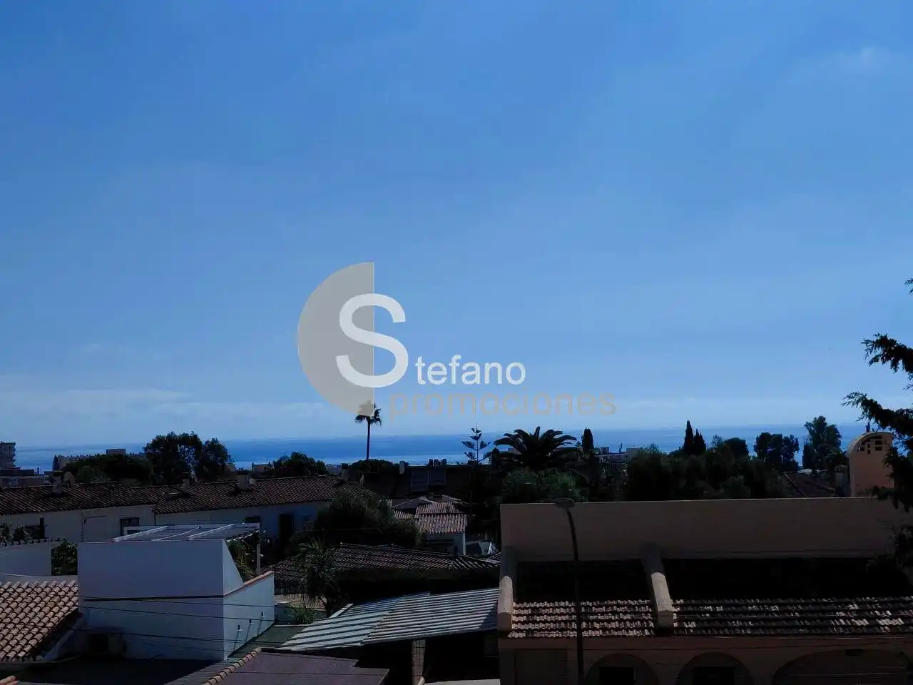 Vista exterior de Casa o chalet en venta en Arroyo de la Miel 