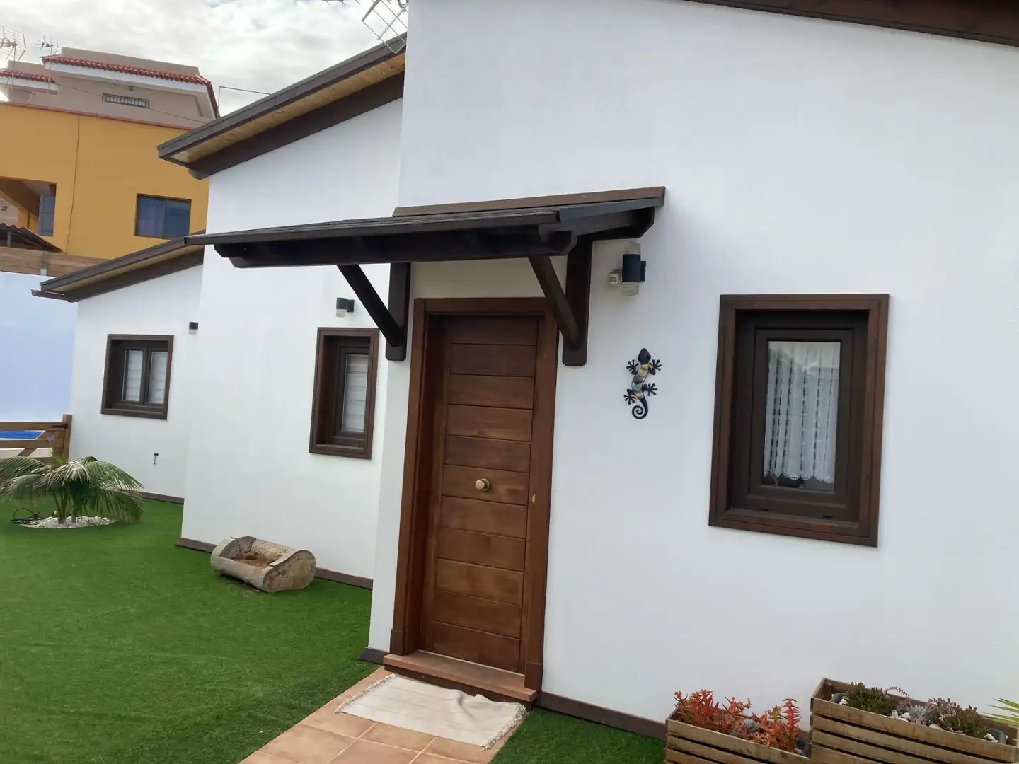 Vista exterior de Casa o chalet en venta en Candelaria con Aire acondicionado, Jardín privado y Terraza
