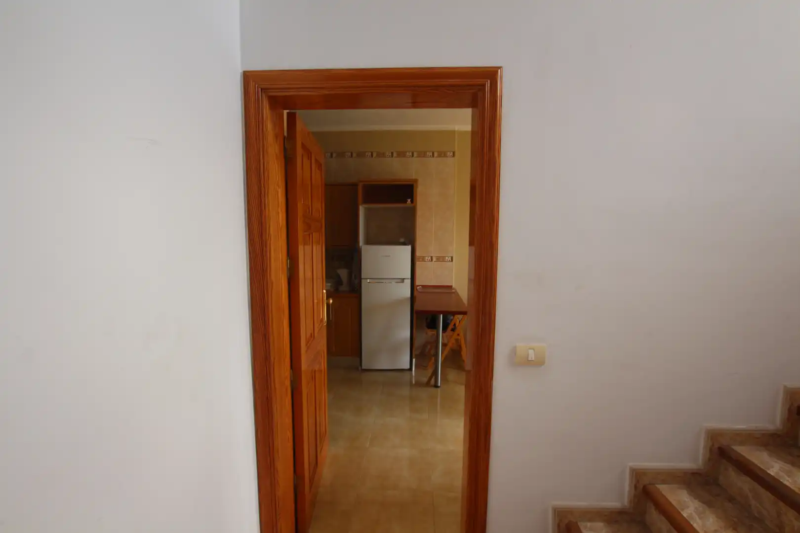 Wohnung zum Verkauf in Arona mit Möbliert, Ofen und Waschmaschine