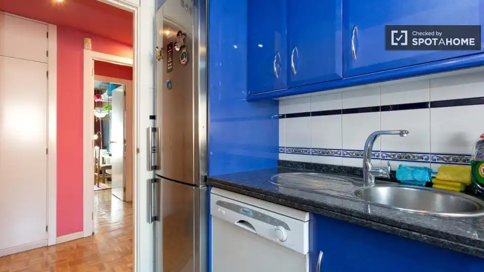 Habitación en Almenara -Ventilla