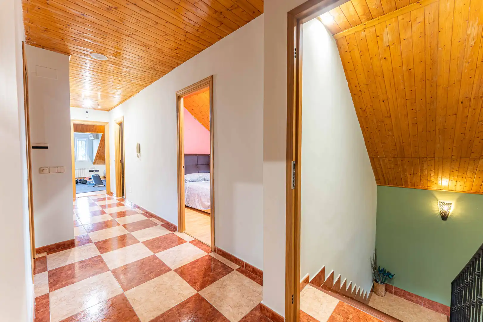 Houses for sale in Sevilla la Nueva  with Air Conditioner, Heating and Private garden