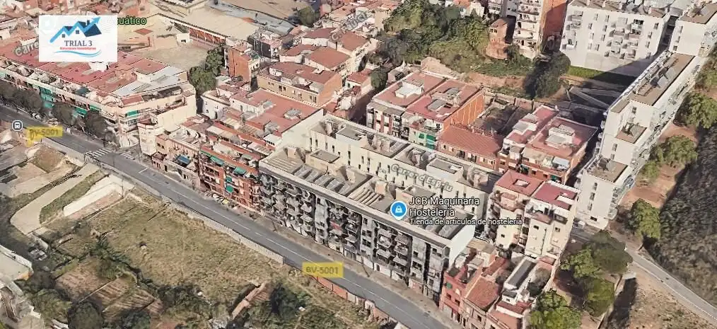 Vista exterior de Piso en venta en Santa Coloma de Gramenet con Terraza