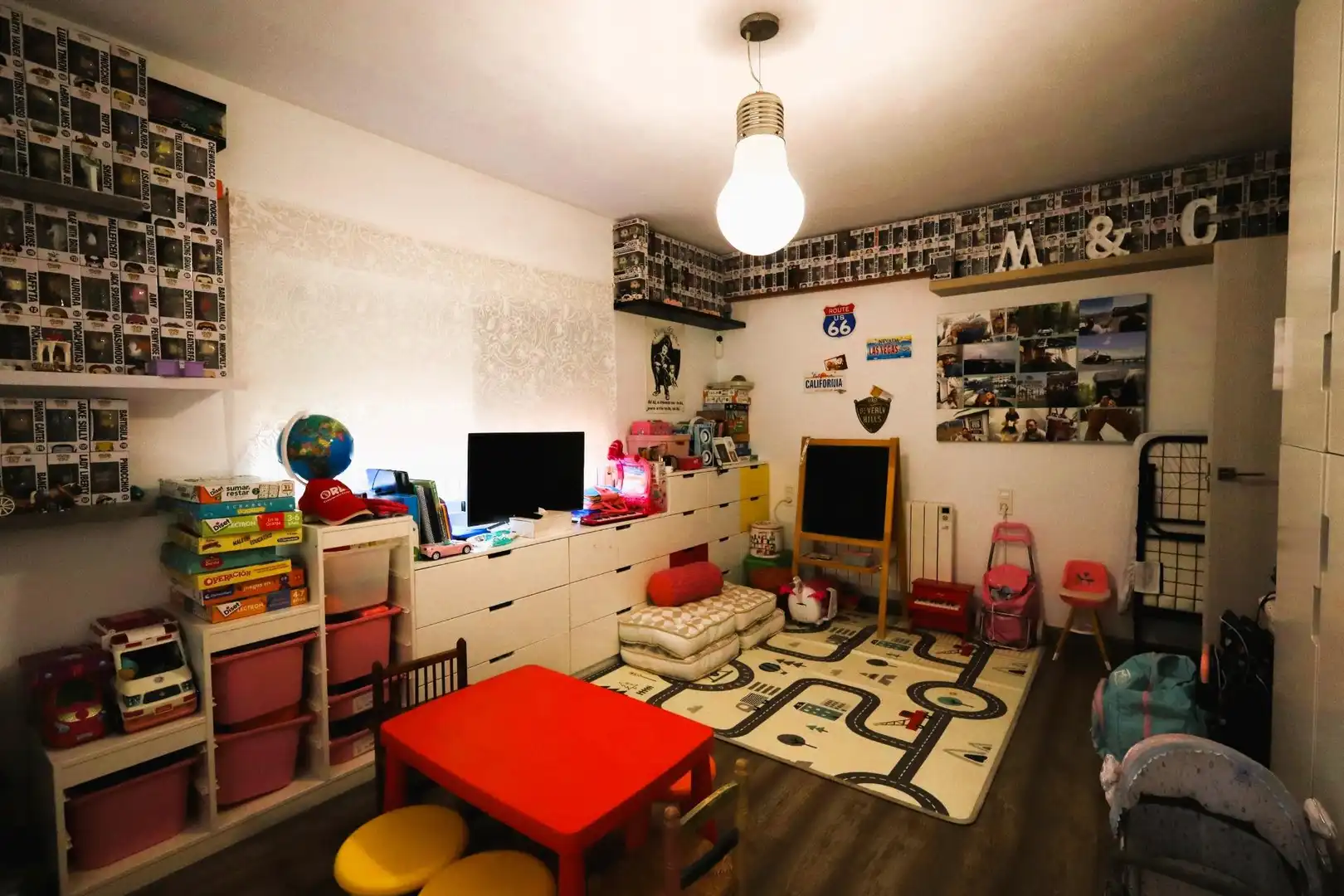 Chalet con piscina en venta en Calle PINOS, imagen 5