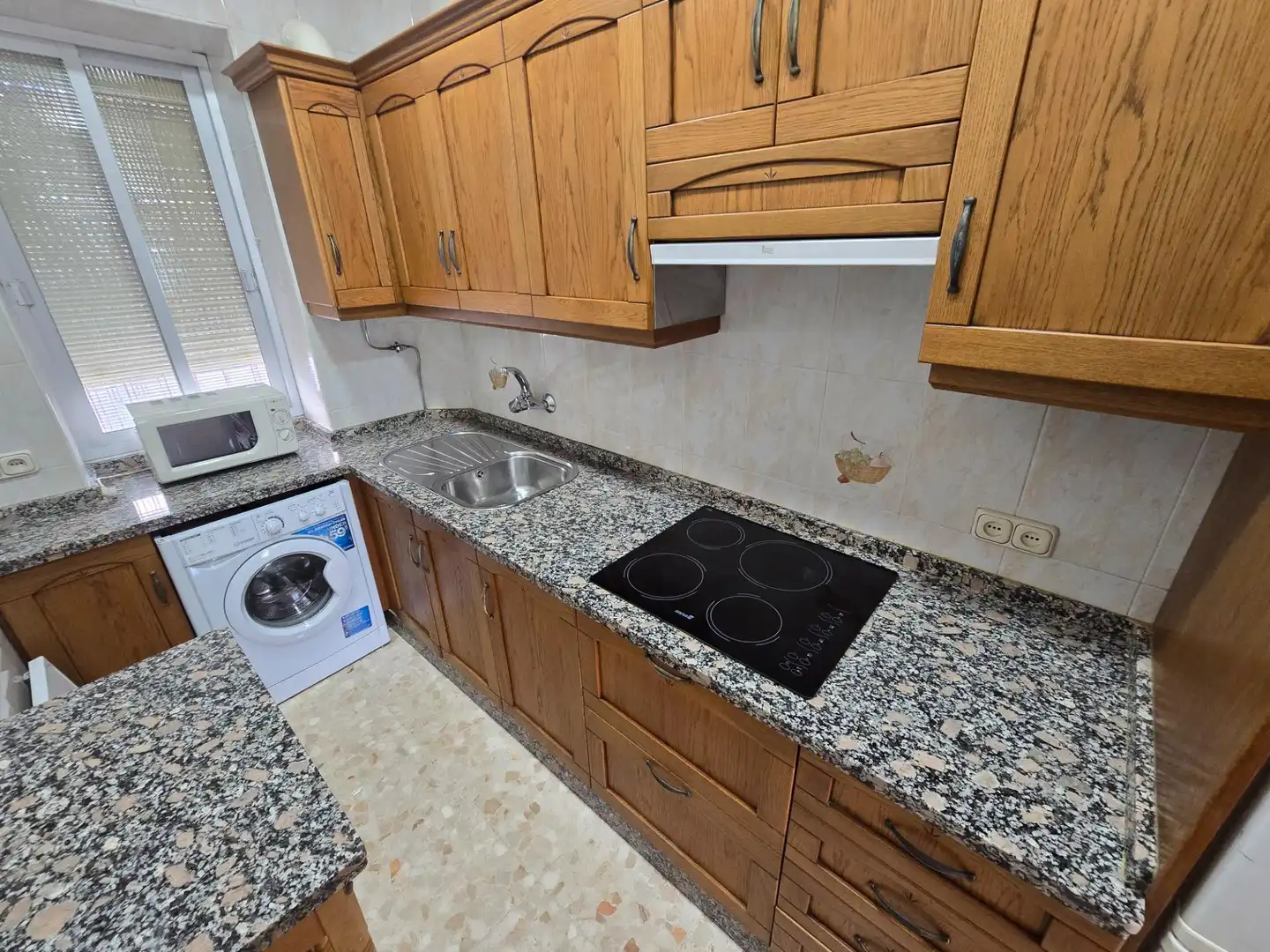 Kitchen of Ground floor for sale in Córdoba  with Air Conditioner and Heating