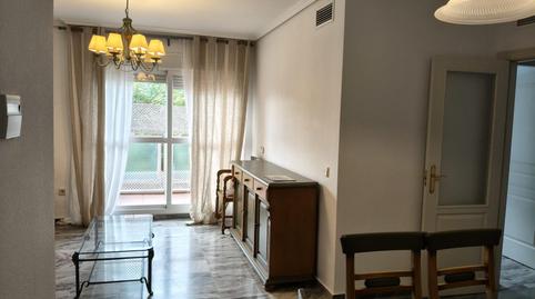 Foto 2 de Piso de alquiler en Urbadiez - Entrepuentes,  Sevilla Capital