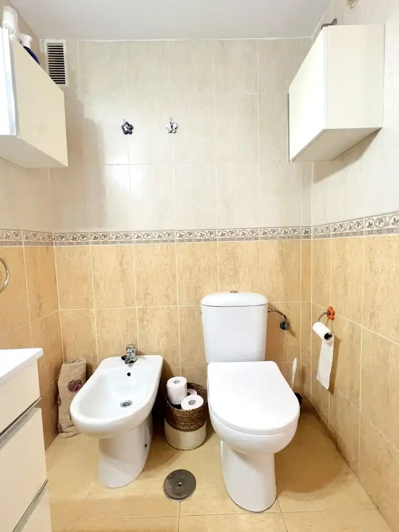 Baño de Apartamento en venta en Isla Cristina con Aire acondicionado, Calefacción y Terraza