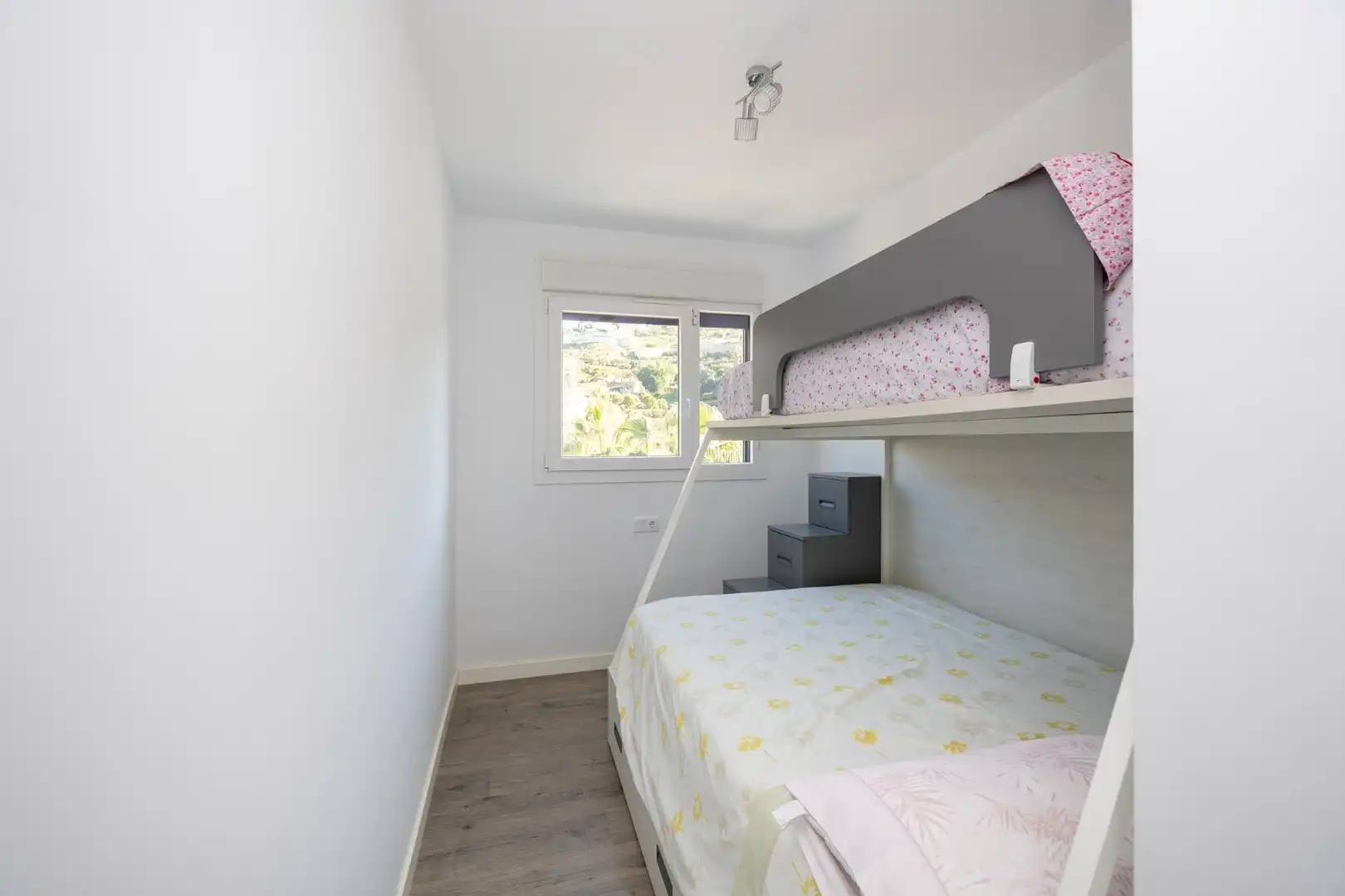 Piso con piscina en venta en PINTOR DOMINGUEZ DE HARO, imagen 13