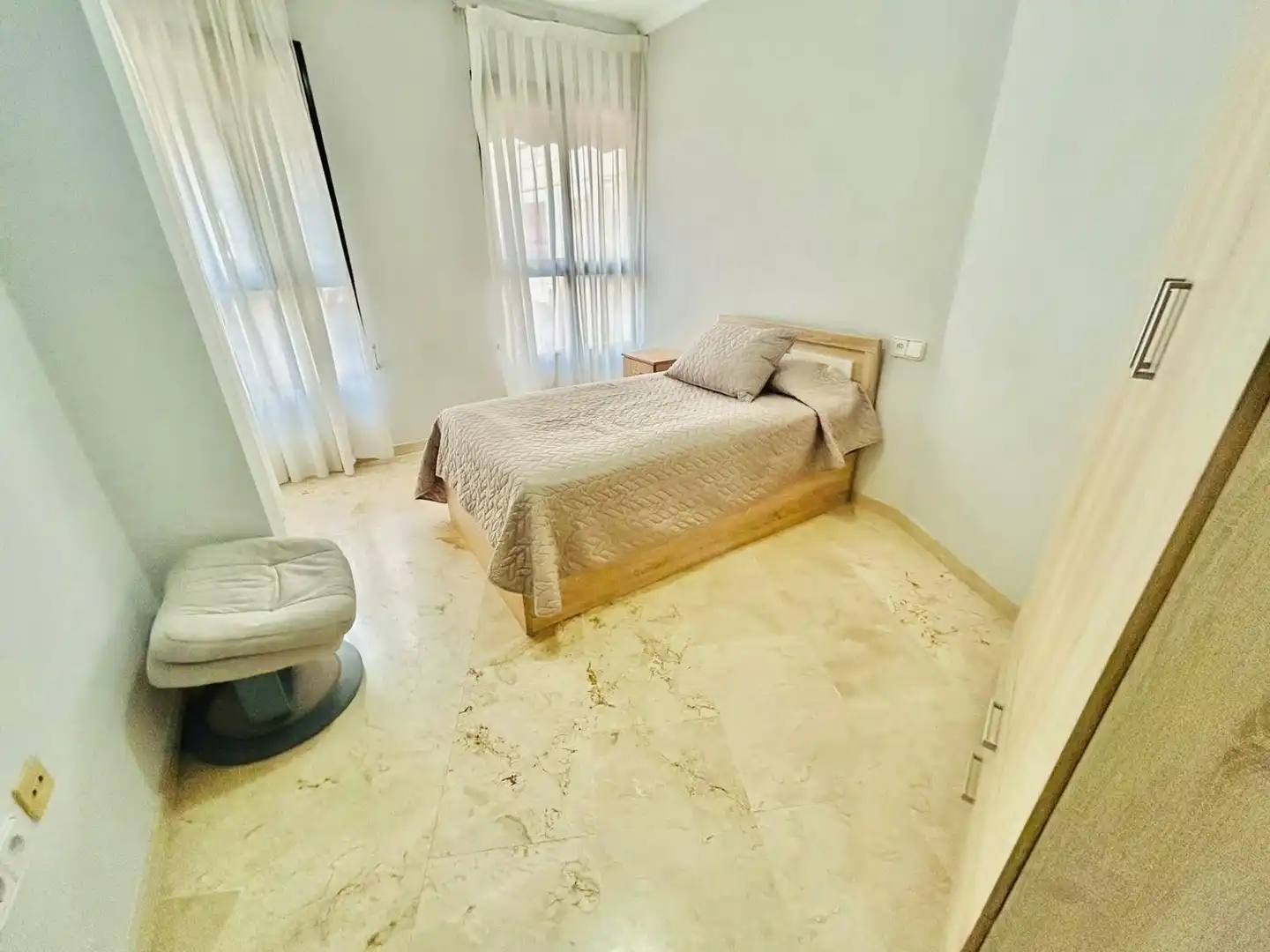 Piso con ascensor en venta en Calle OBISPO ROCAMORA 20, imagen 5