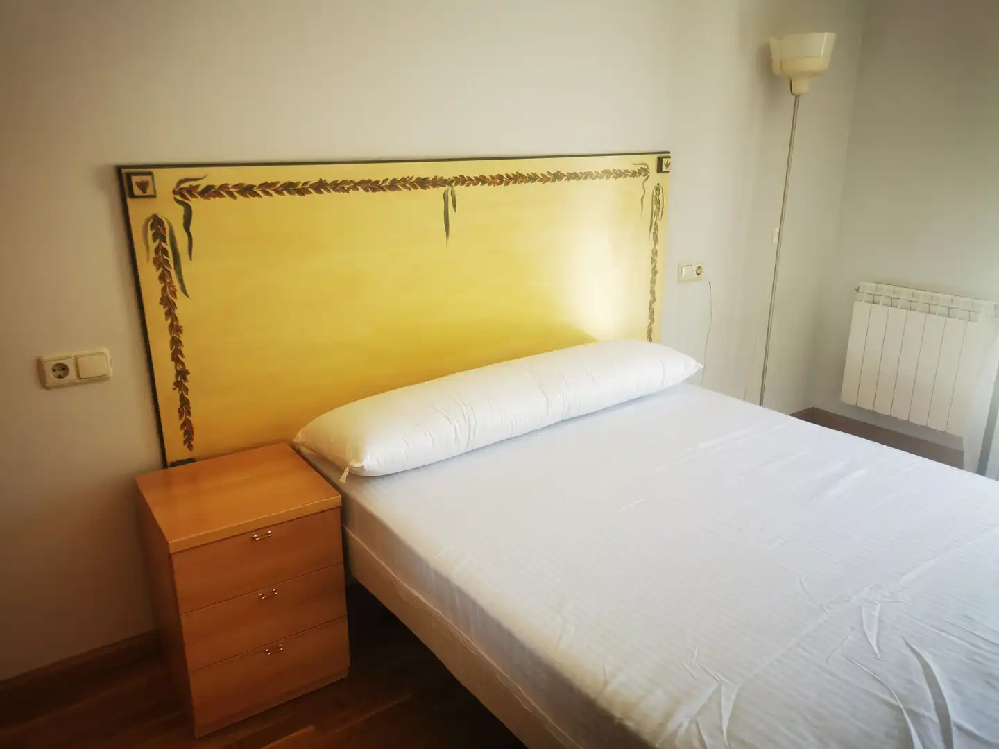 Habitación de Apartamento de alquiler en Salamanca con Calefacción, Parquet y Amueblado