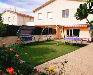Garden of Single-family semi-detached for sale in Cuzcurrita de Río Tirón  with Terrace, Swimming Pool and Balcony