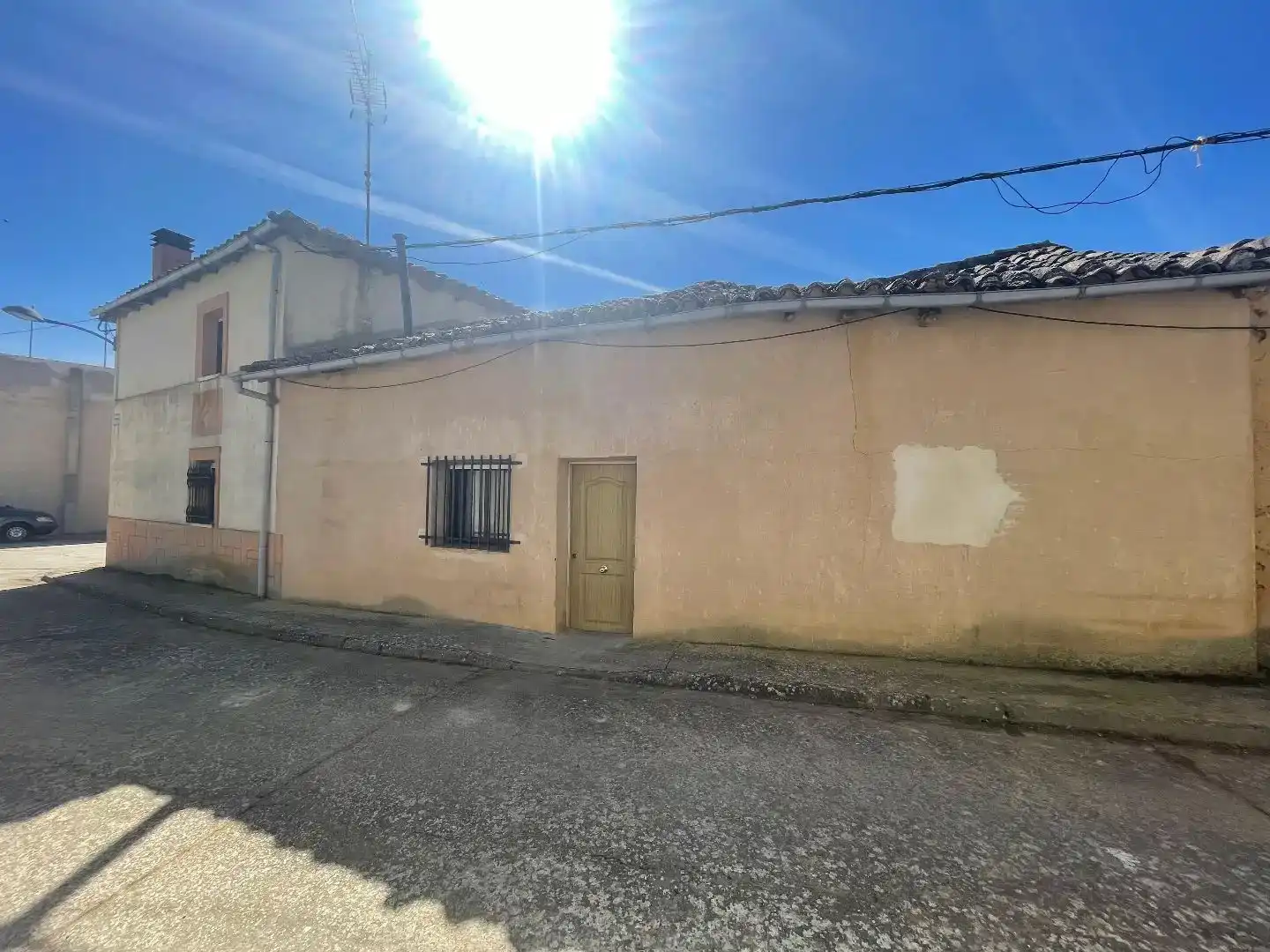 Vista exterior de Casa o chalet en venta en Villalba de la Loma, Valladolid