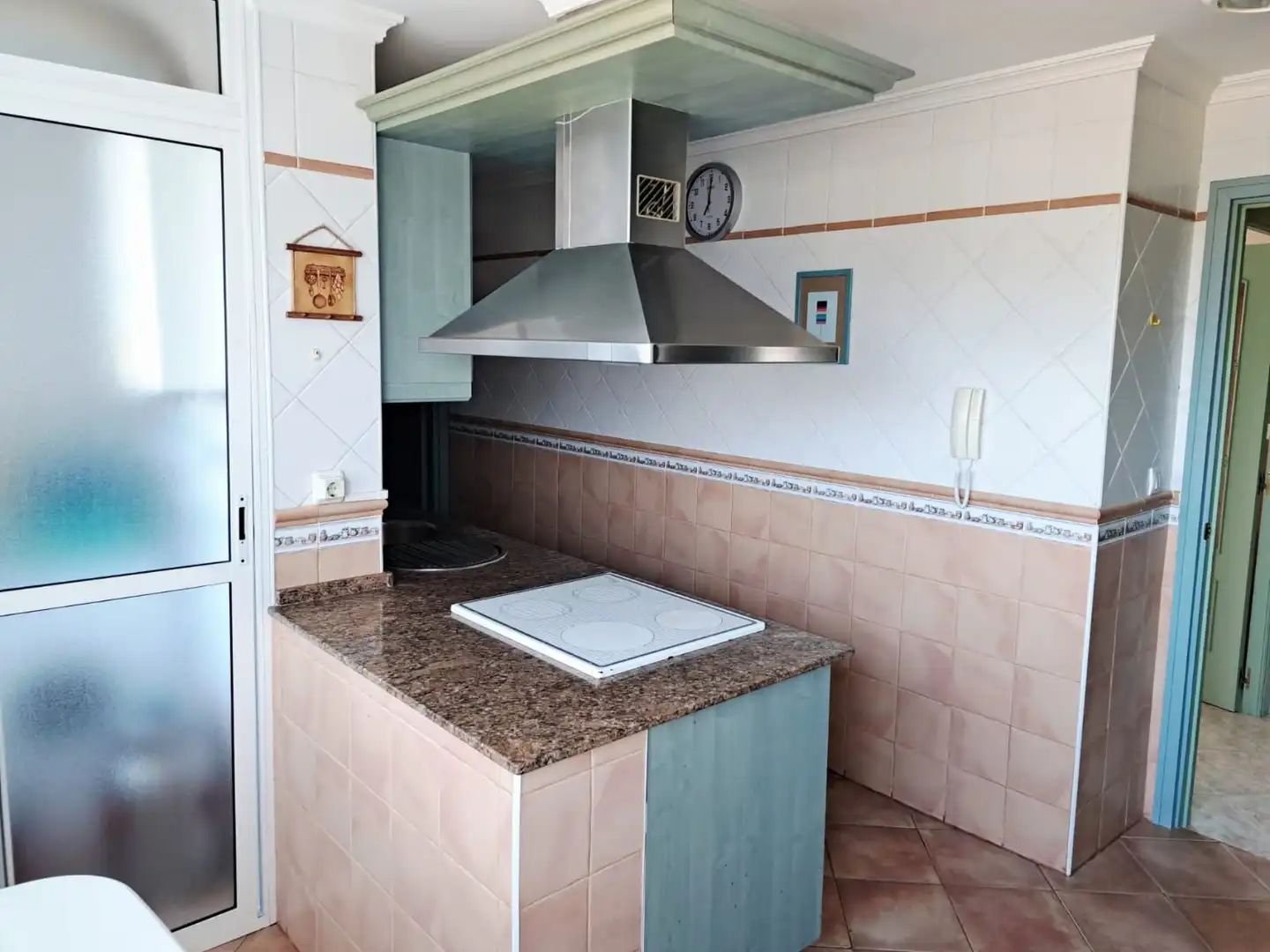 Küche von Wohnung zur Miete in El Puerto de Santa María mit Klimaanlage, Terrasse und Möbliert