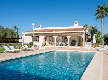 Casa con balcón en venta en Partida Valverde Alto