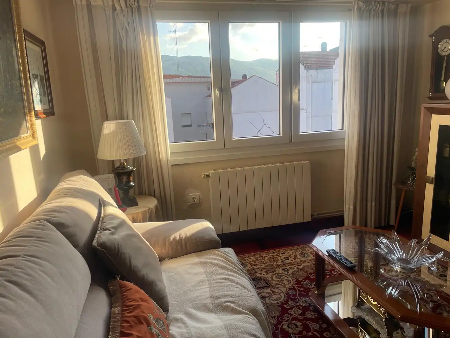 Living room of Flat for sale in Sestao   with Heating, Furnished and Oven