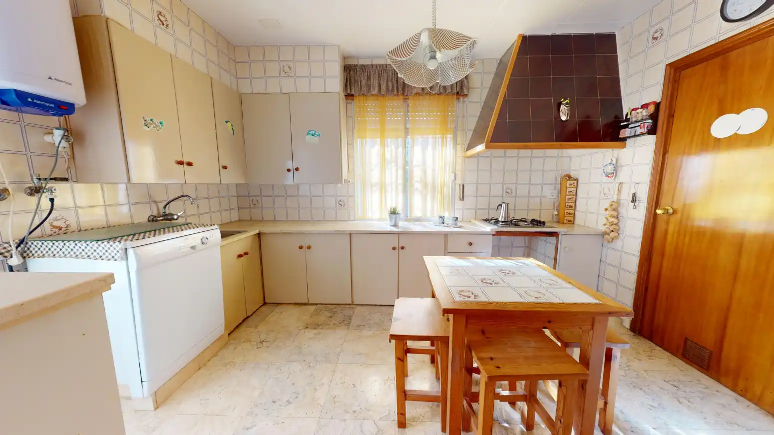 Cocina de Casa o chalet en venta en Novelda con Aire acondicionado, Jardín privado y Terraza