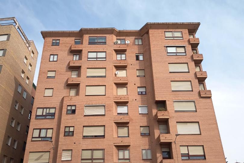 Foto 1 de Piso en venta en Calle Juan Ramon Jimenez, 3, Centro, Palencia