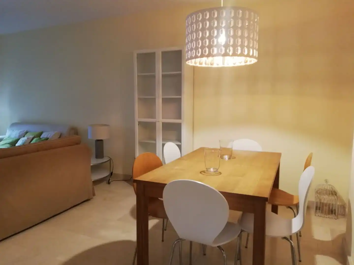 Menjador de Apartament de lloguer en La Alcaidesa amb Aire condicionat, Calefacció i Terrassa