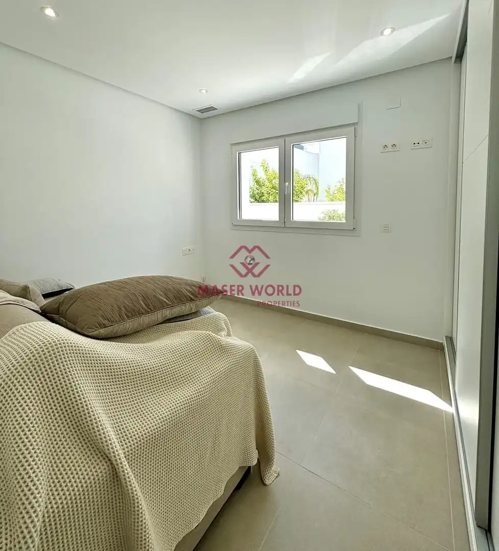 Chalet con piscina en venta en Benijófar, imagen 19