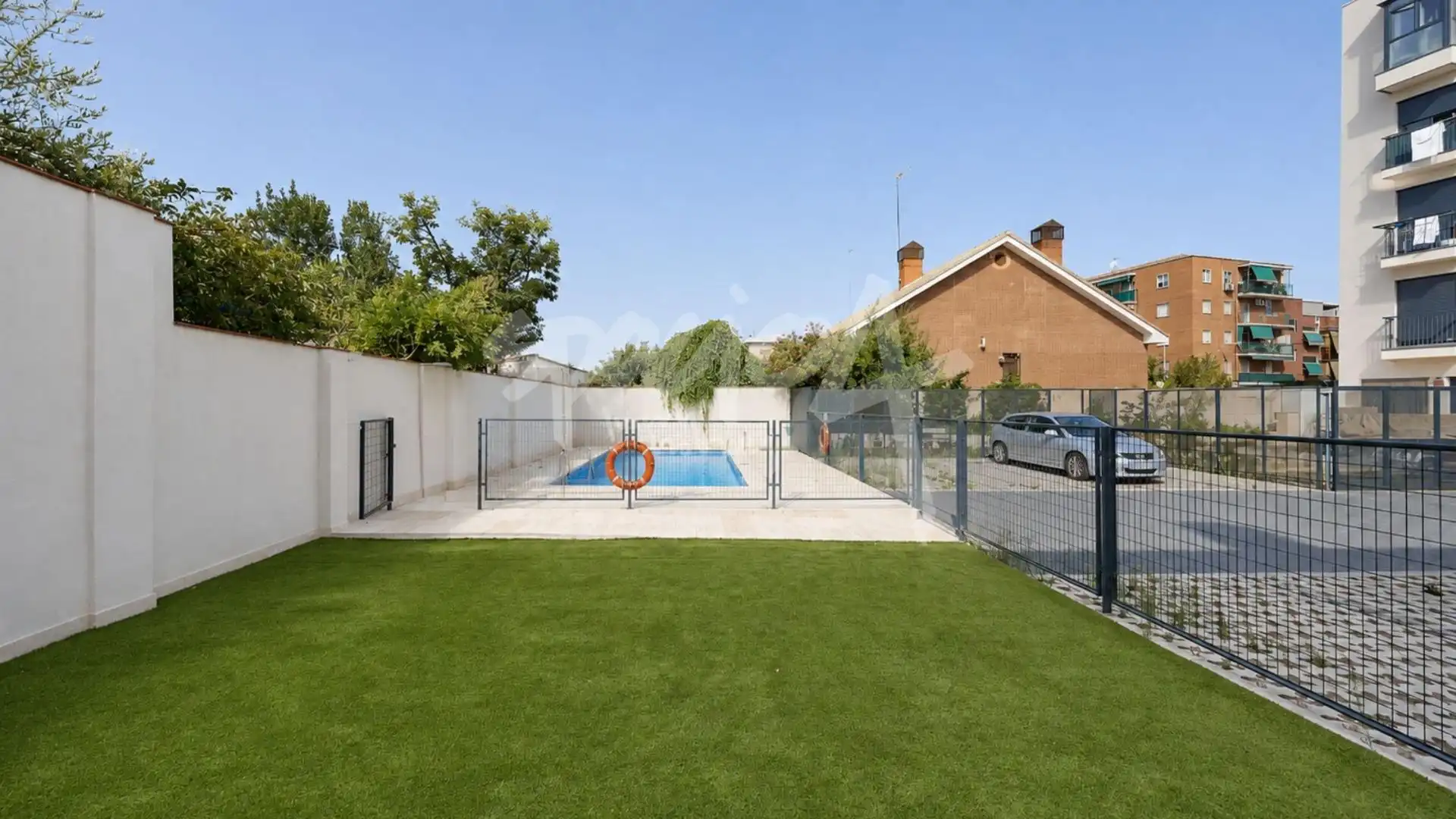 Piscina de Loft en venta en Madrid con Calefacción, Jardín privado y Piscina comunitaria
