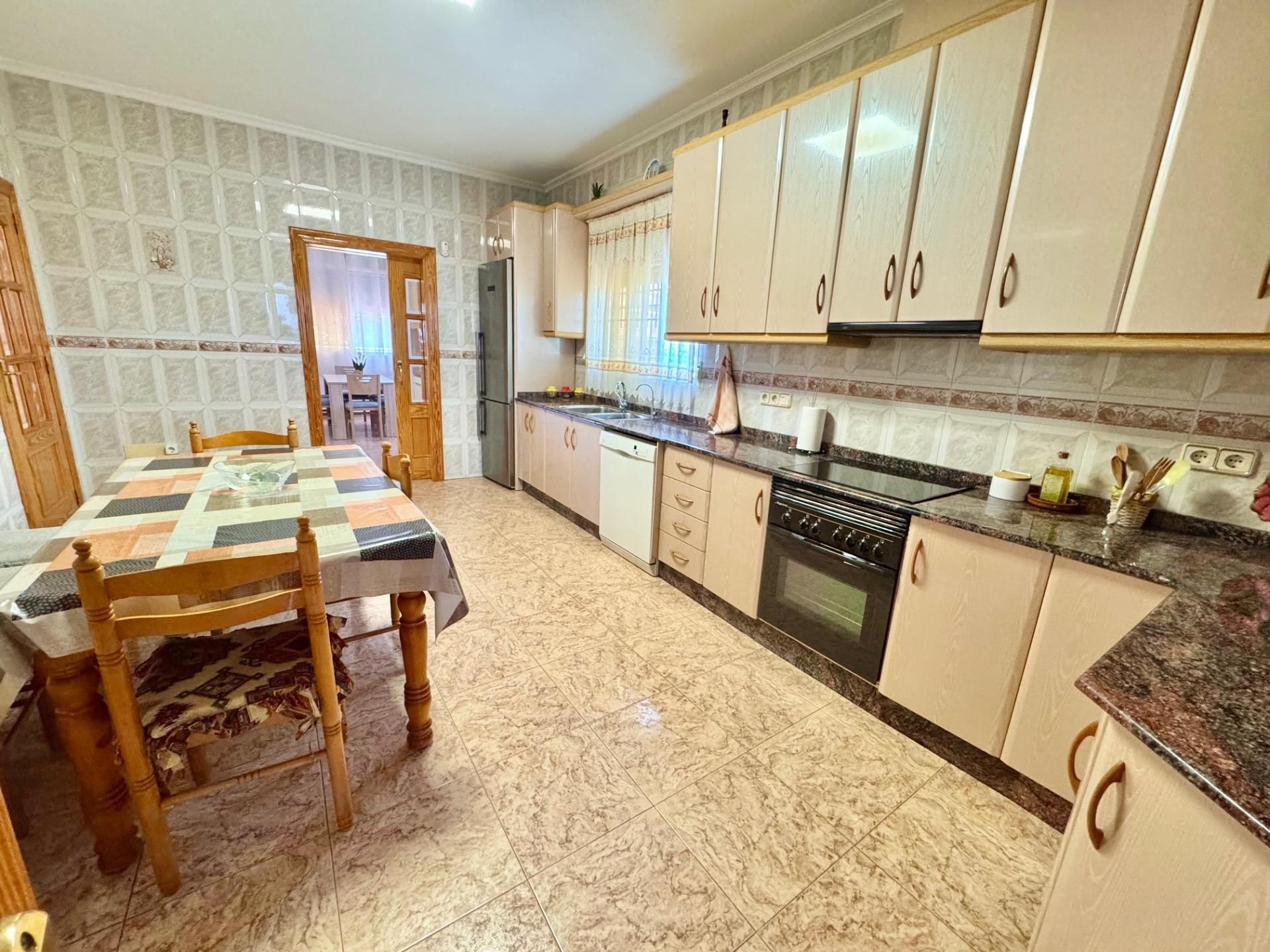 Kitchen of House or chalet for sale in Beniel  with Air Conditioner, Heating and Private garden