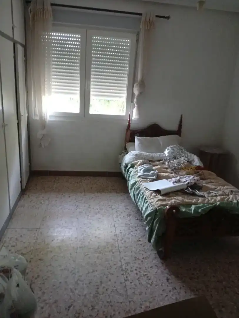 Dormitori de Casa o xalet per a compartir en La Bañeza  amb Traster